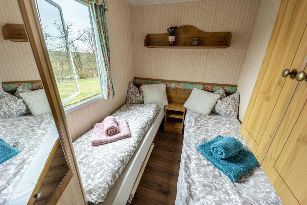 Mobilheim Atlas Villa V. - Výrovická přehrada Znojmo Exterior foto